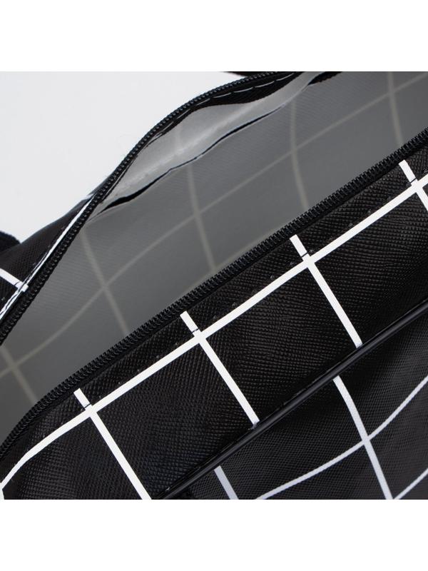 Косметичка на молнии, цвет чёрный