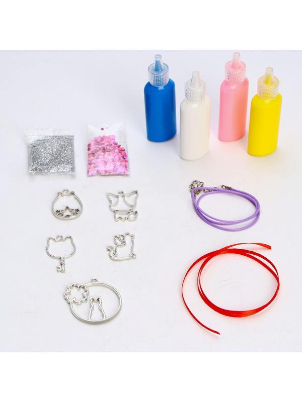 Набор для творчества «Раскрась витражики. Кошечки» 5 форм