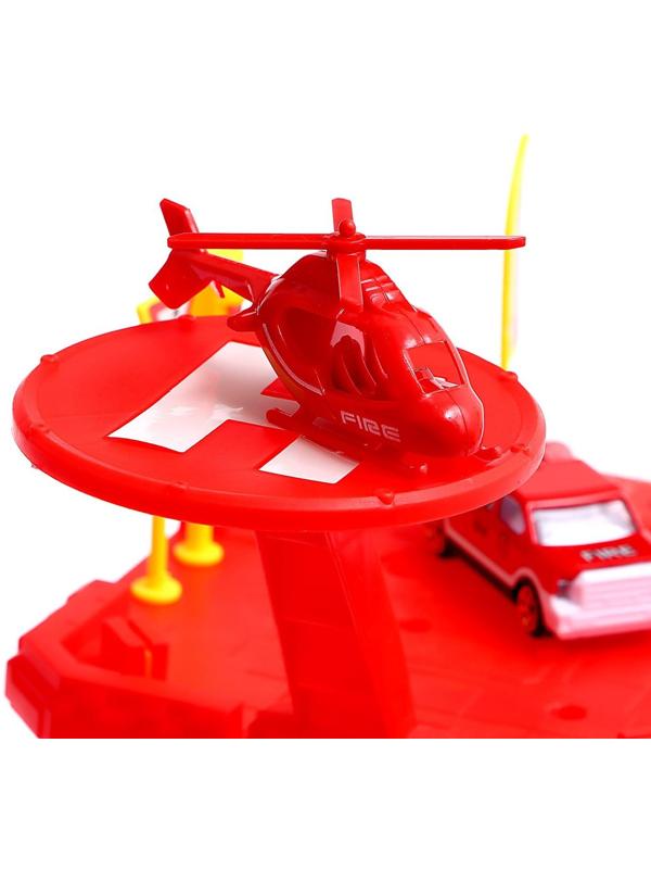 Парковка «Пожарная станция», с металлическими машинкой и вертолётом