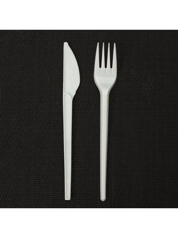 Набор одноразовой посуды Не ЗАБЫЛИ! «На природу», тарелки d=20 см, стаканы 200 мл, 100 мл, салфетки, ножи, вилки, скатерть, зубочистки