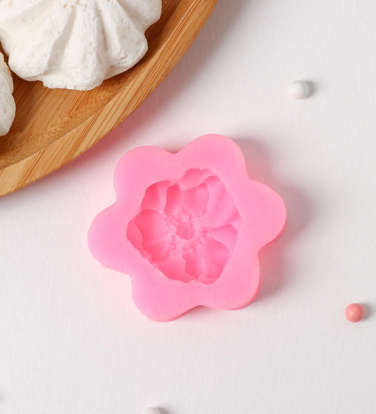 Силиконовый молд Доляна «Фиалка», d=6 см, цвет розовый