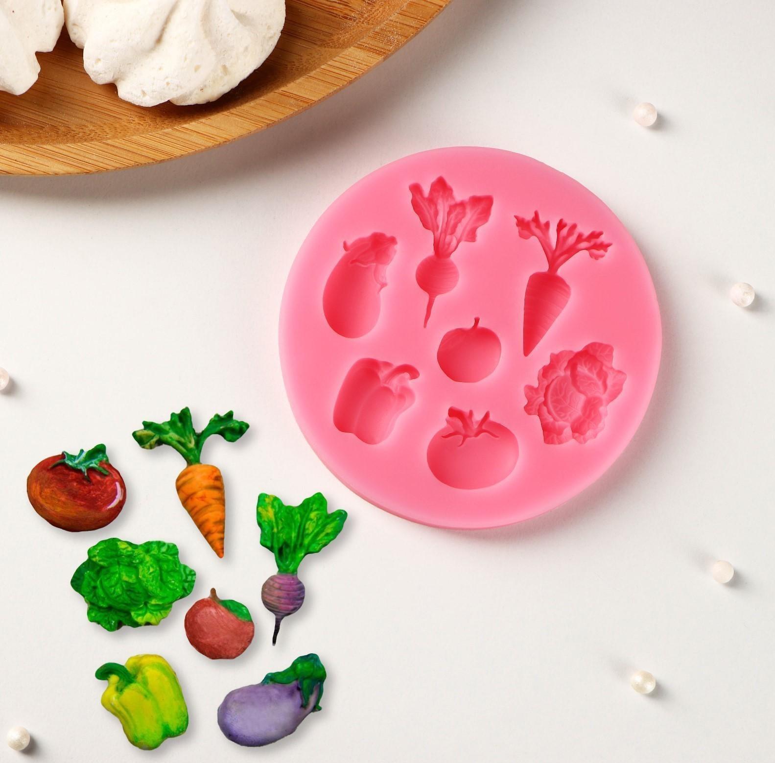 Силиконовый молд Доляна «Овощной микс», d=8 см, цвет розовый