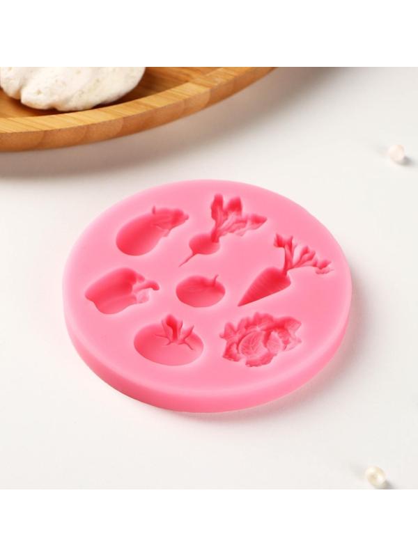 Силиконовый молд Доляна «Овощной микс», d=8 см, цвет розовый