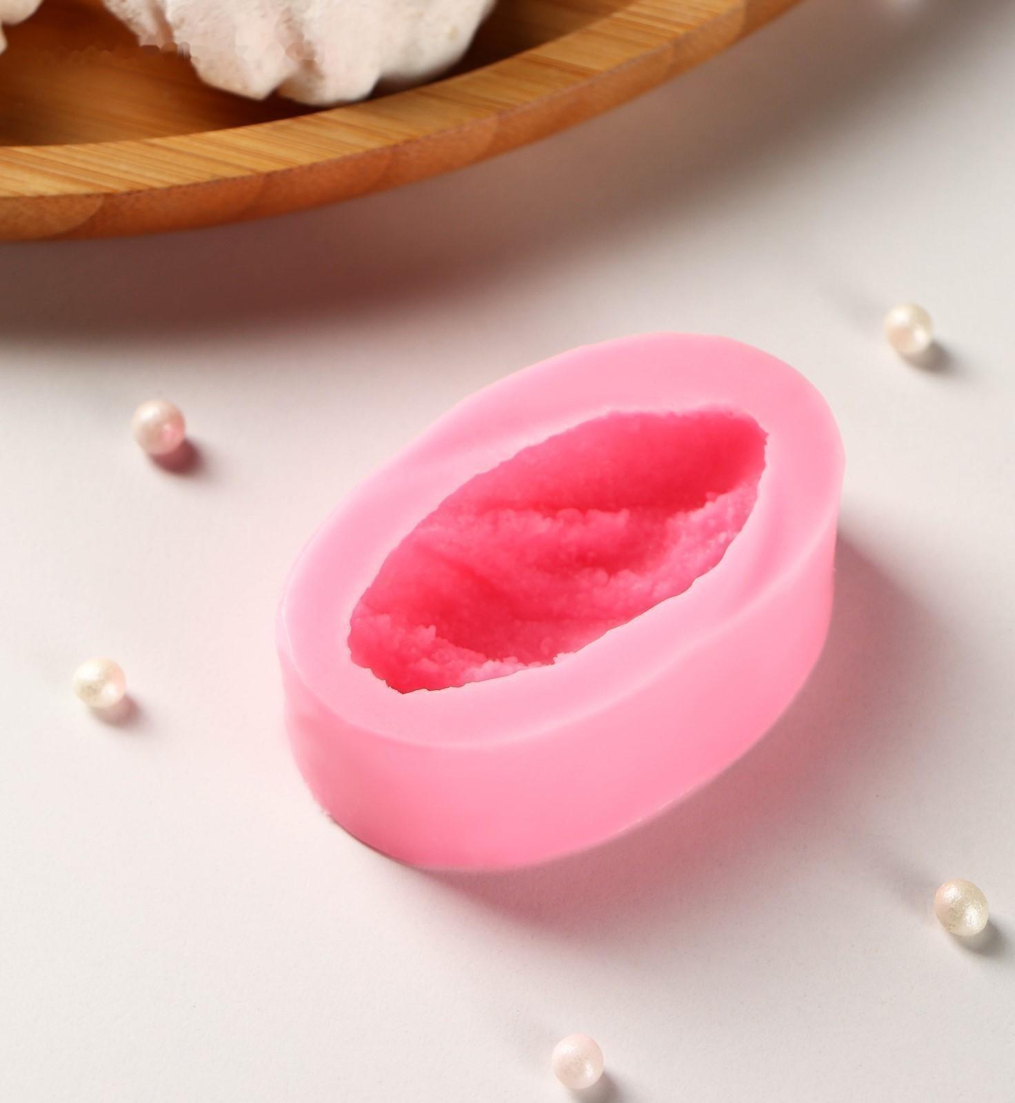 Силиконовый молд «Батон», 6×4×2 см, цвет розовый