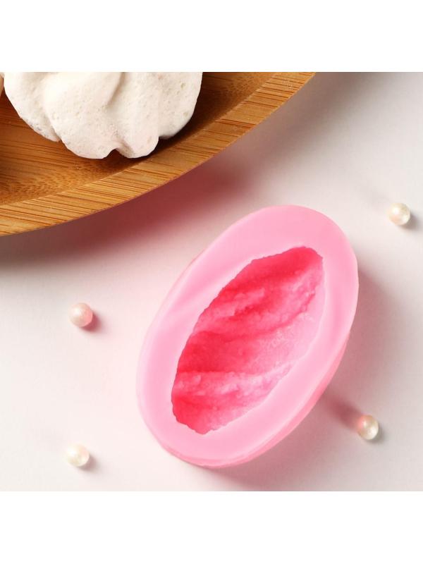 Силиконовый молд «Батон», 6×4×2 см, цвет розовый