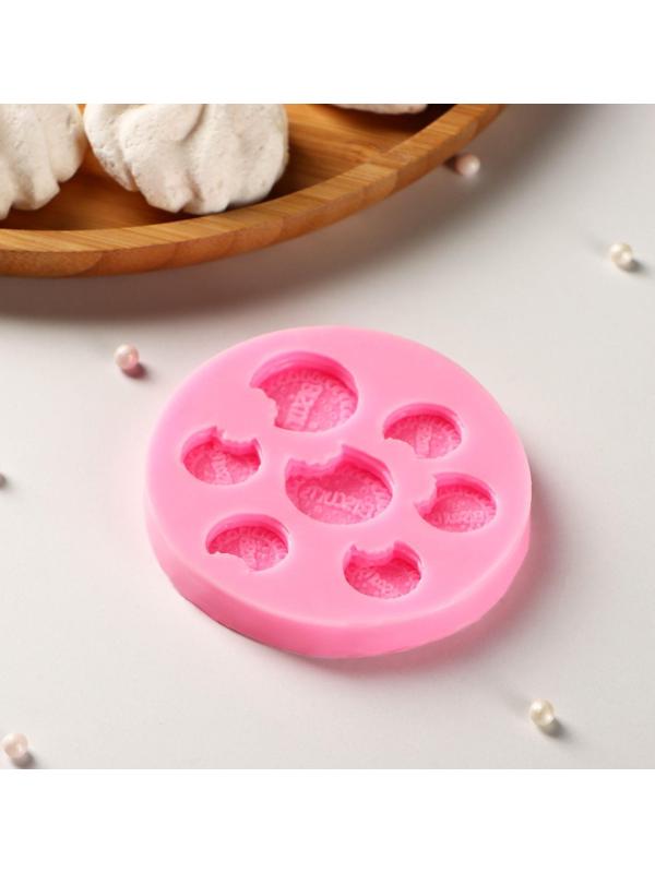 Силиконовый молд «Бисквиты», d=8 см, цвет розовый