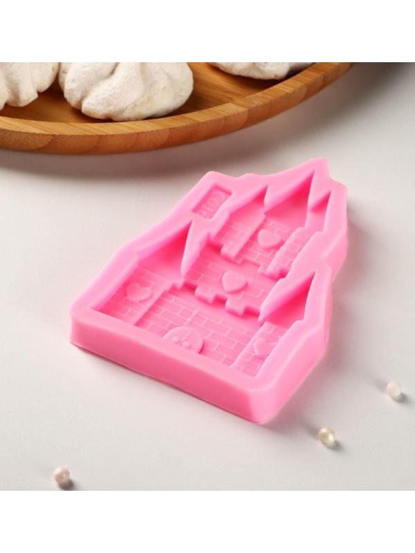 Силиконовый молд Доляна «Сказочный замок», 11×7,5×1,3 см, цвет розовый