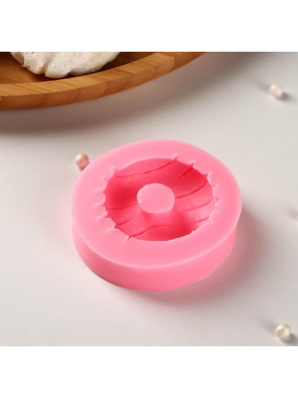 Силиконовый молд Доляна «Пончик с глазурью», d=6 см, цвет розовый