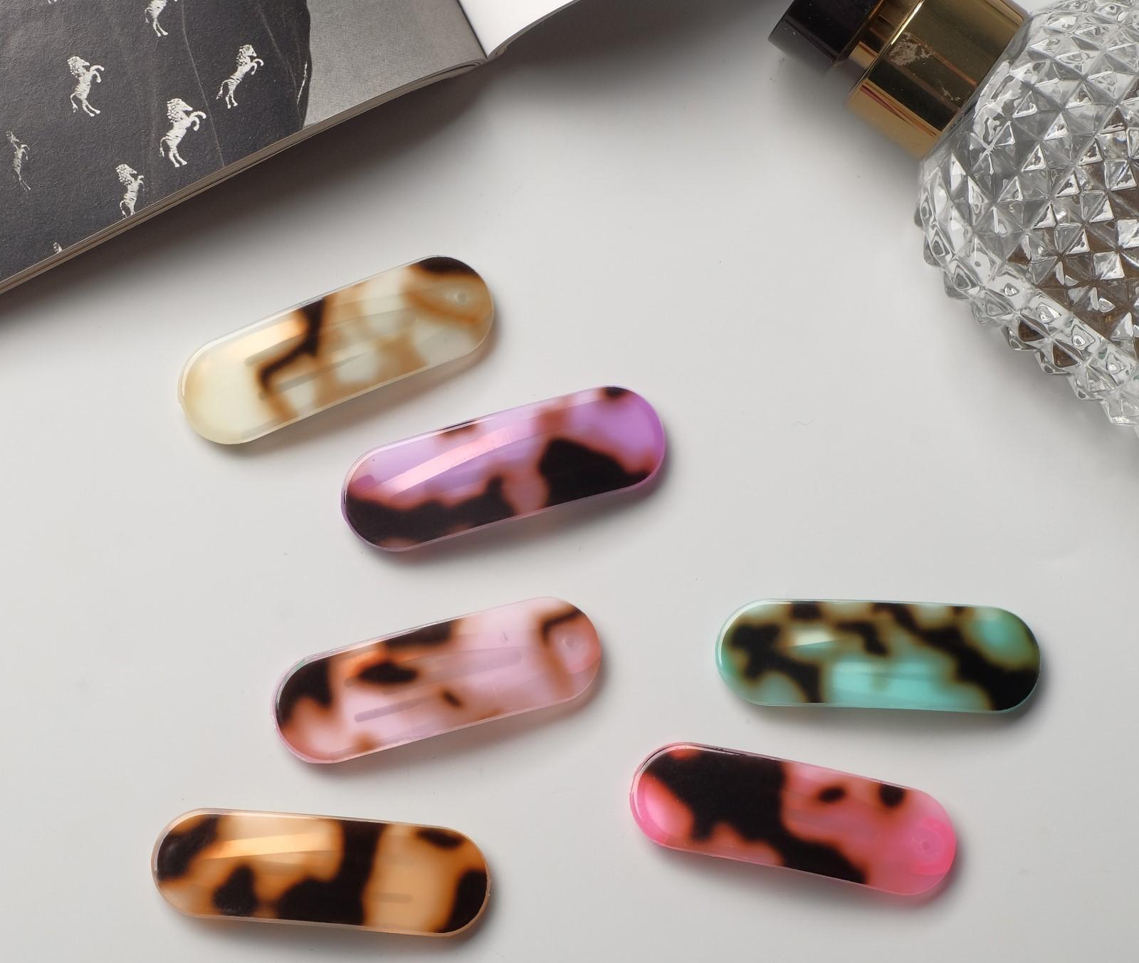 Невидимка для волос 