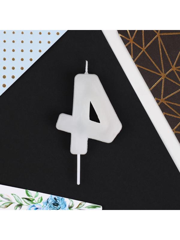 Свеча в торт цифра «4», с шарами