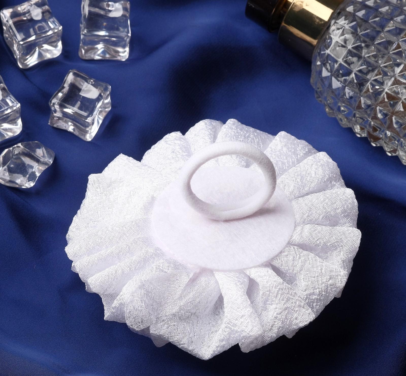 Резинка для волос бант 