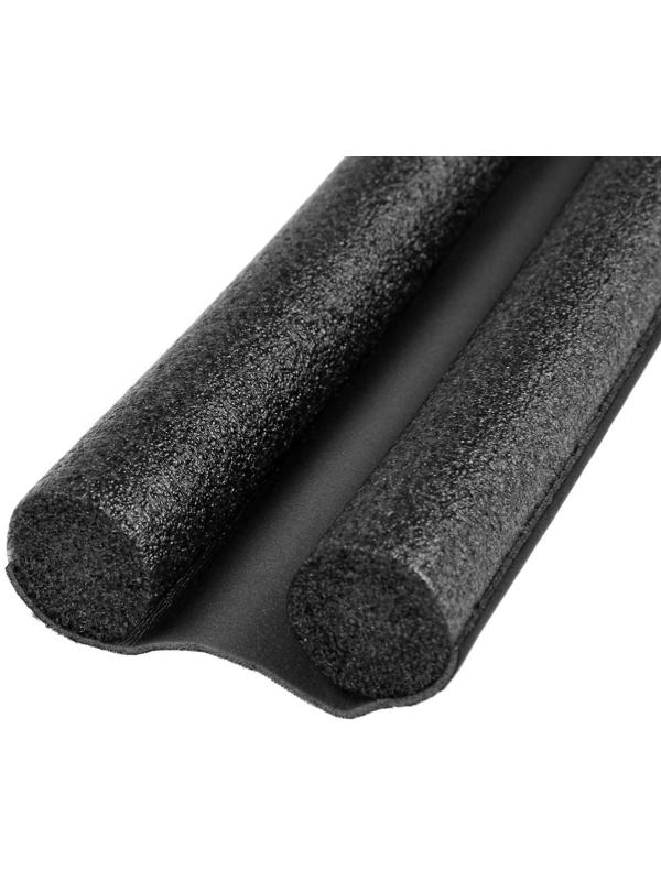 Защита от сквозняка и пыли ТУНДРА, 95х10 см, цвет черный