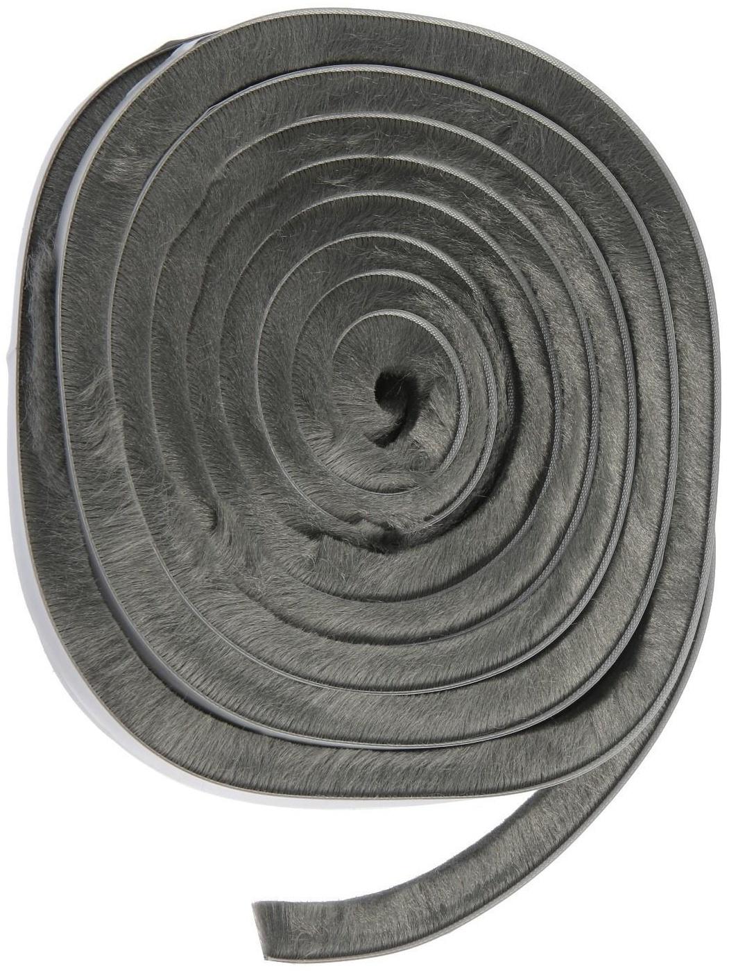 Уплотнитель щеточный самоклеящийся ТУНДРА, 9х15 мм, серый, 10 м.