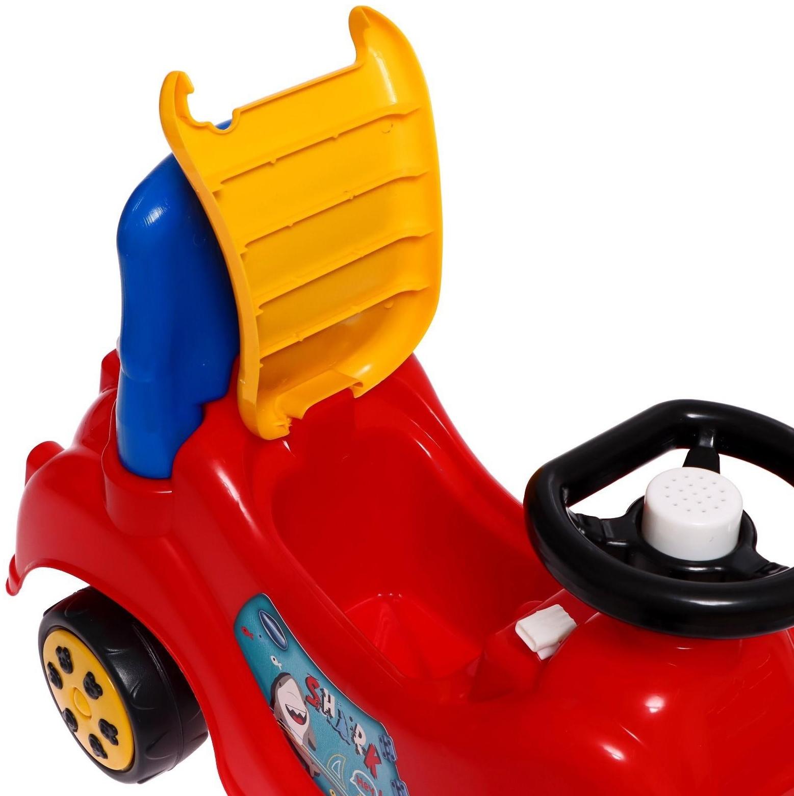 Машина-каталка Cool Riders, с клаксоном, цвет красный