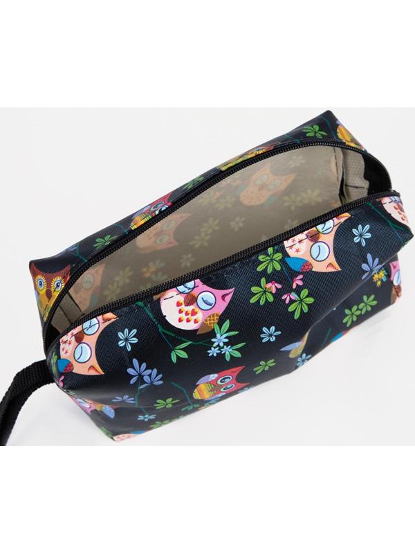 Косметичка на молнии, цвет чёрный