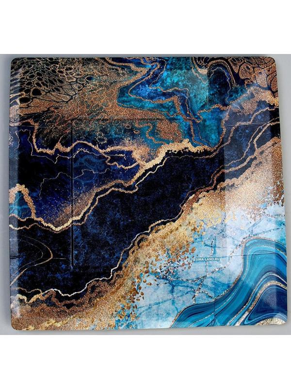 Тарелка бумажная квадратная 