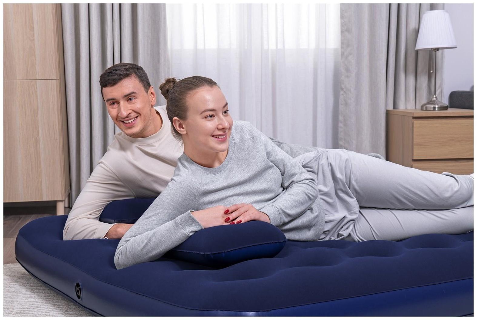 Матрас надувной Queen, р. 203 х 152 х 22 см, ручной насос, 2 подушки 67374