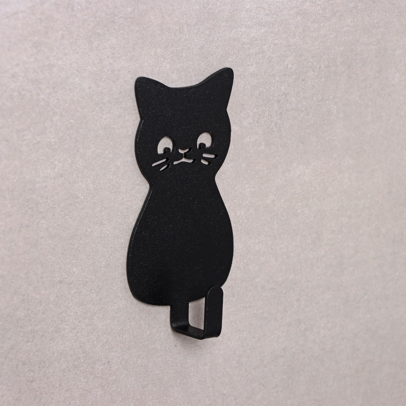 Крючок настенный самоклеящийся КОТ, 10×5,5×2 см, цвет черный