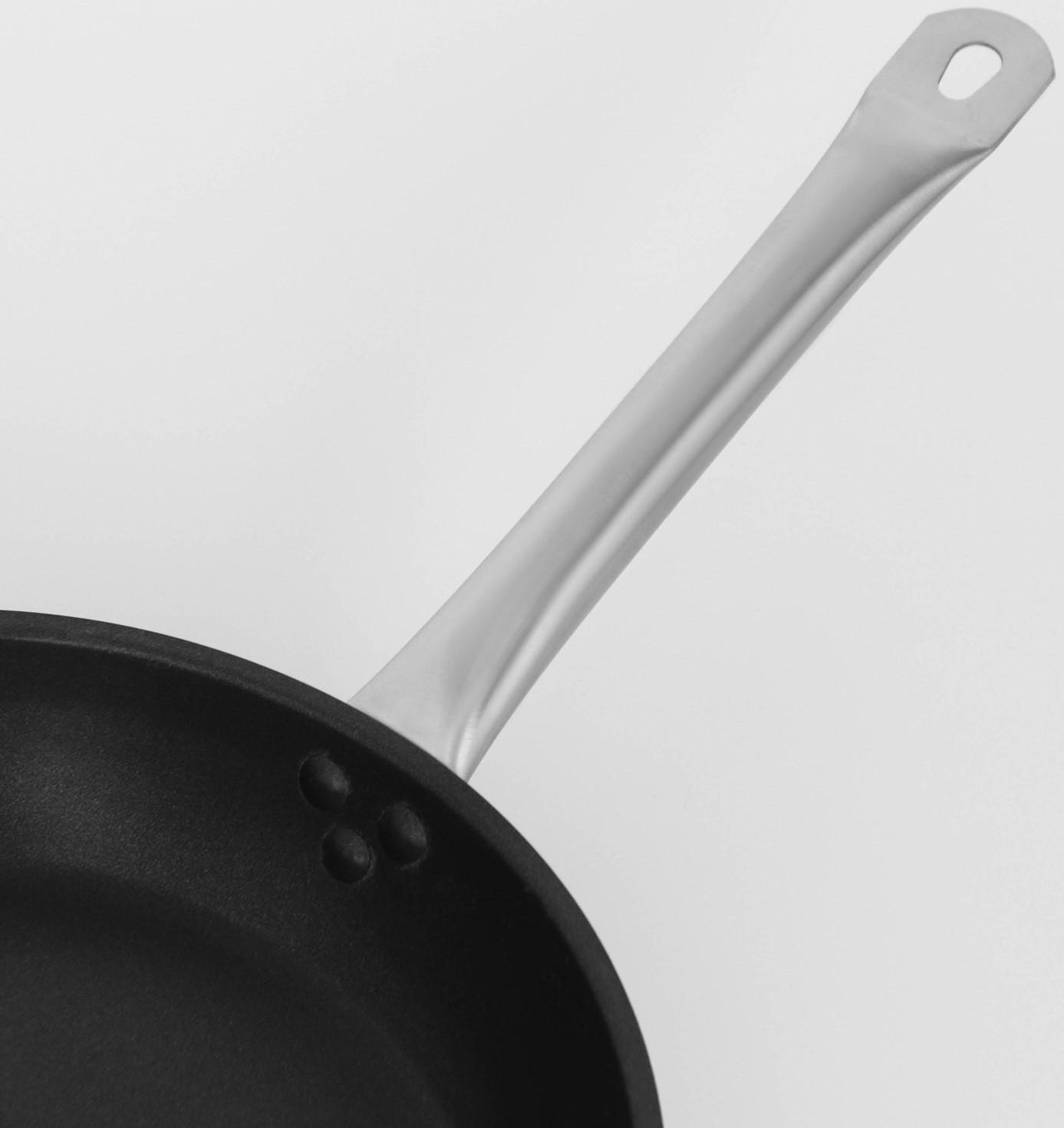 Сковорода из нержавеющей стали Hanna Knövell, d=28 см, h=5,5, толщина стенки 0,6 мм, длина ручки 25 см, антипригарное покрытие, индукция