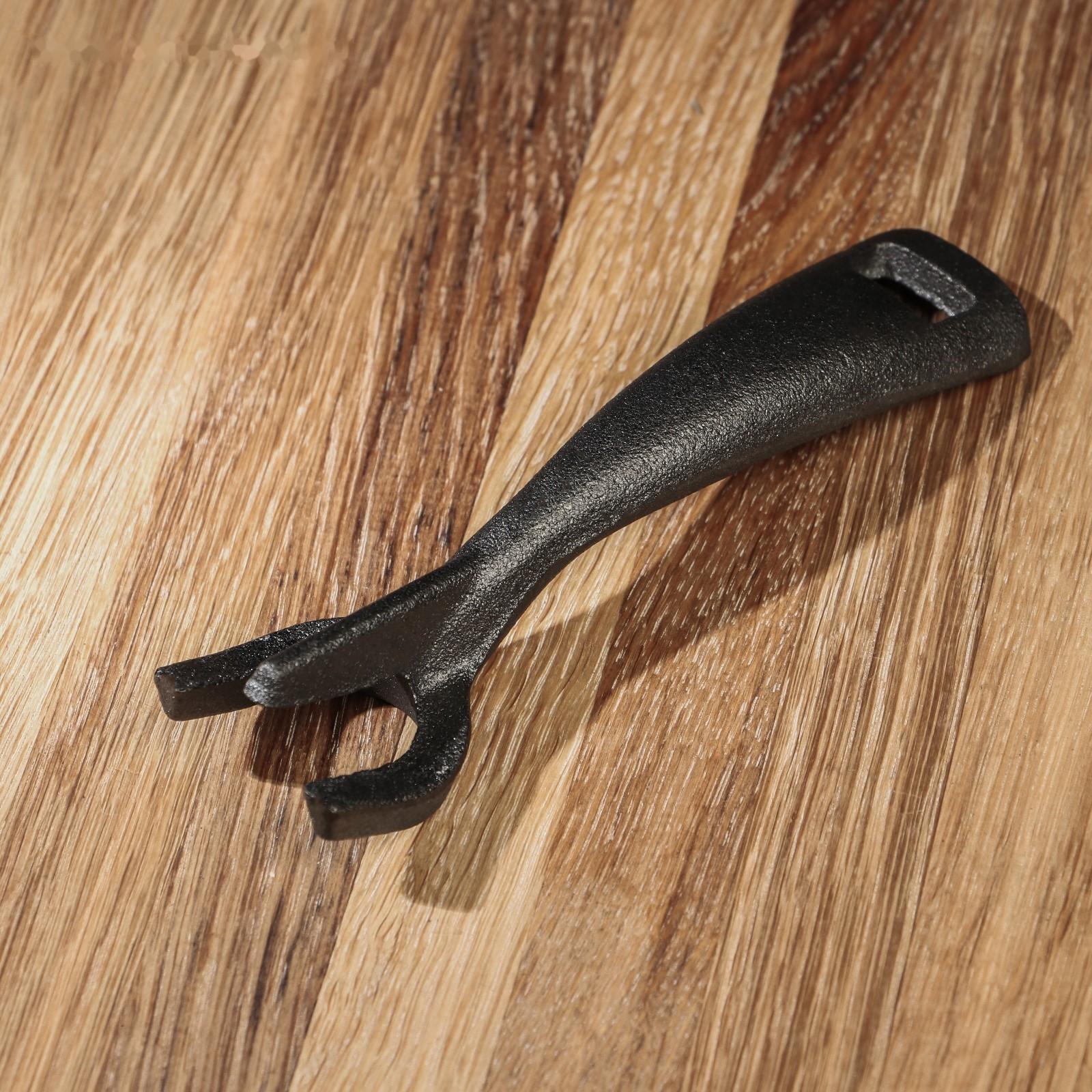 Чапельник чугунный для сковороды Magma