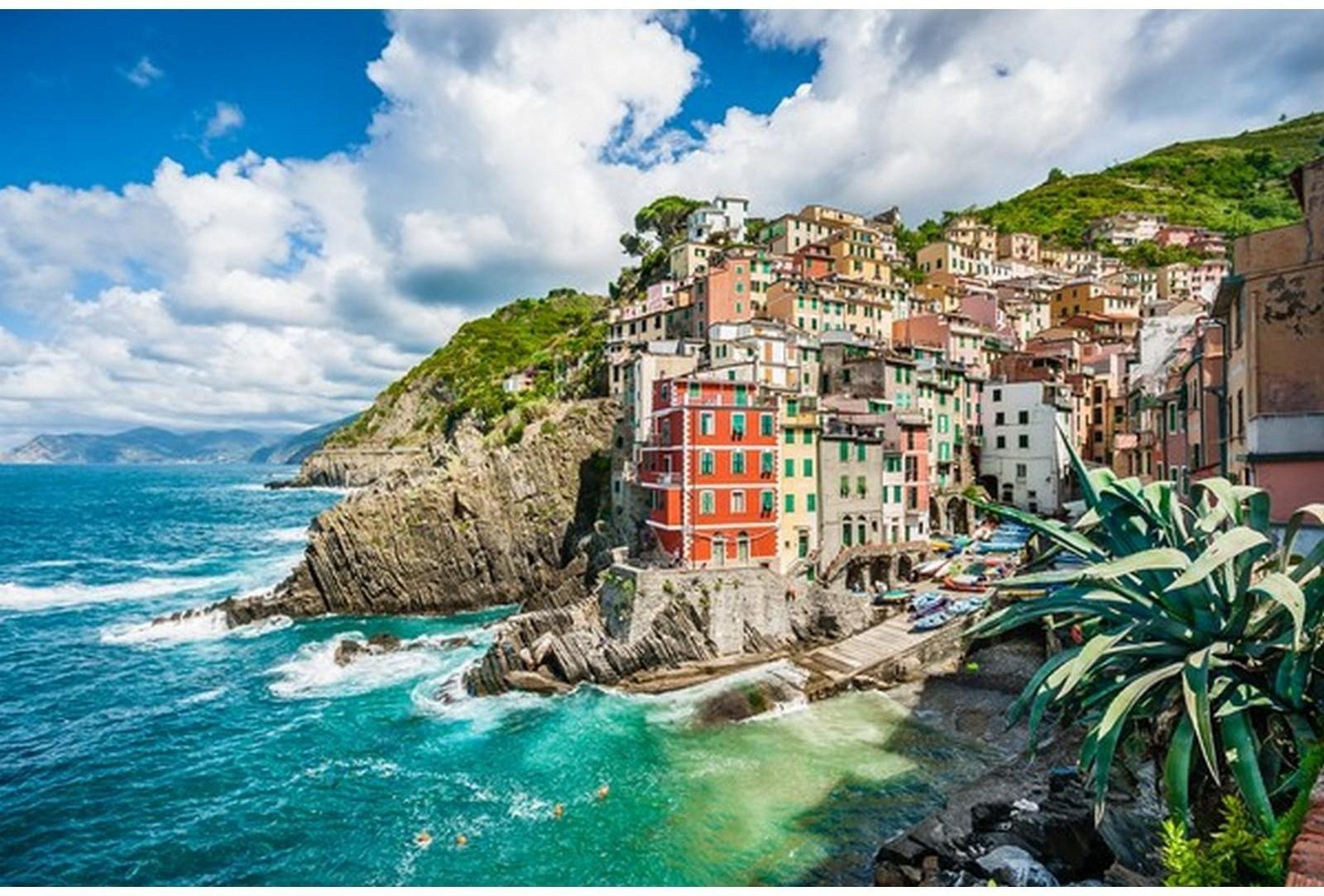 Холст с красками 30 × 40 см, по номерам, 20 цв. «Вид на поселение на побережье залива»