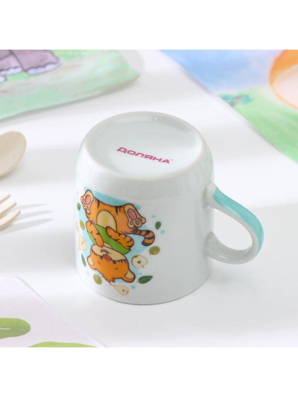 Кружка детская керамическая Доляна «Тигрёнок с грушами», 230 мл, цвет белый