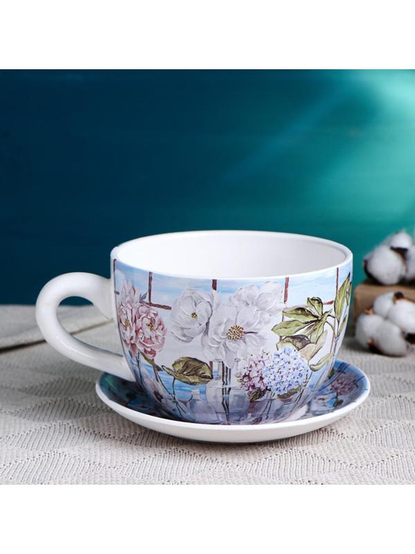 Горшок в форме чашки 