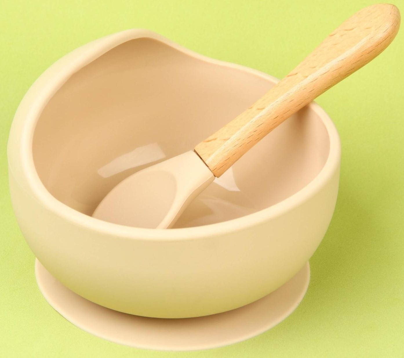 Набор для кормления: миска на присоске, ложка, цвет бежевый