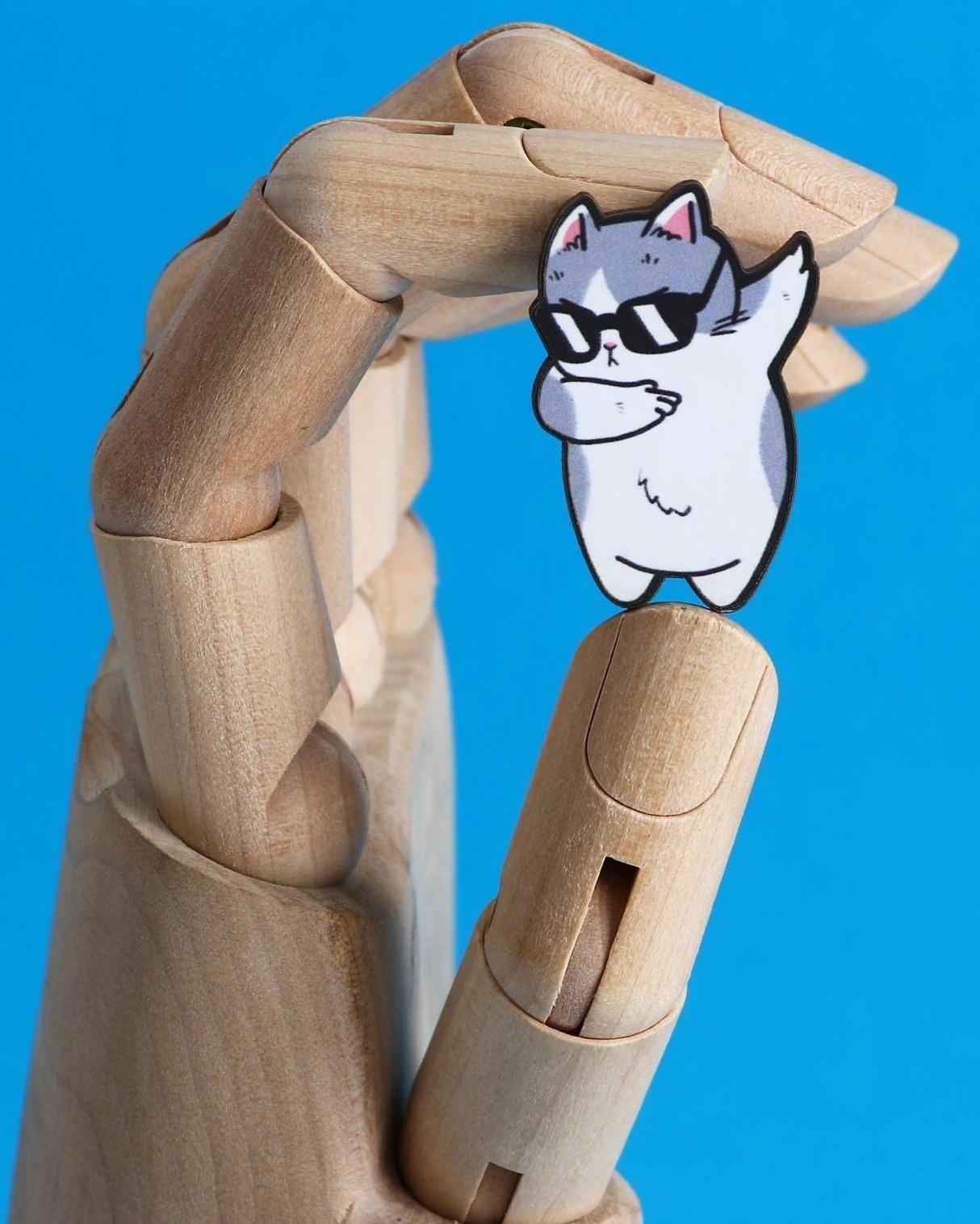 Значок-талисман деревянный «Если мама отпустит», 2,4 х 3,3 см