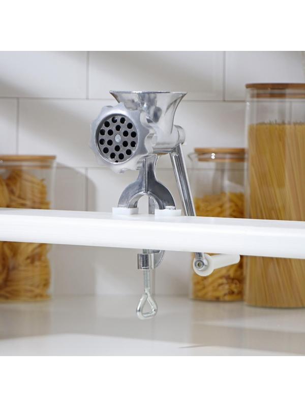 Мясорубка алюминиевая Доляна «Советская» 22,5×13,5 см