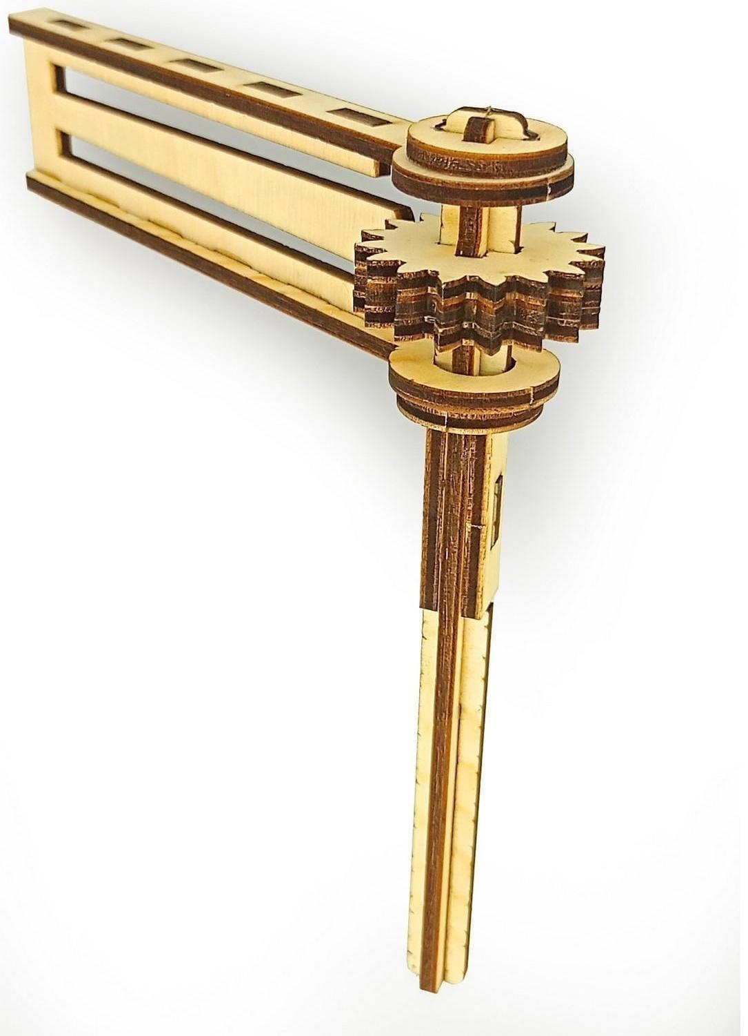 Игрушка из дерева «Трещотка»