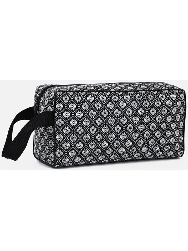 Косметичка на молнии, цвет чёрный