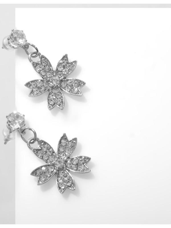 Серьги со стразами 