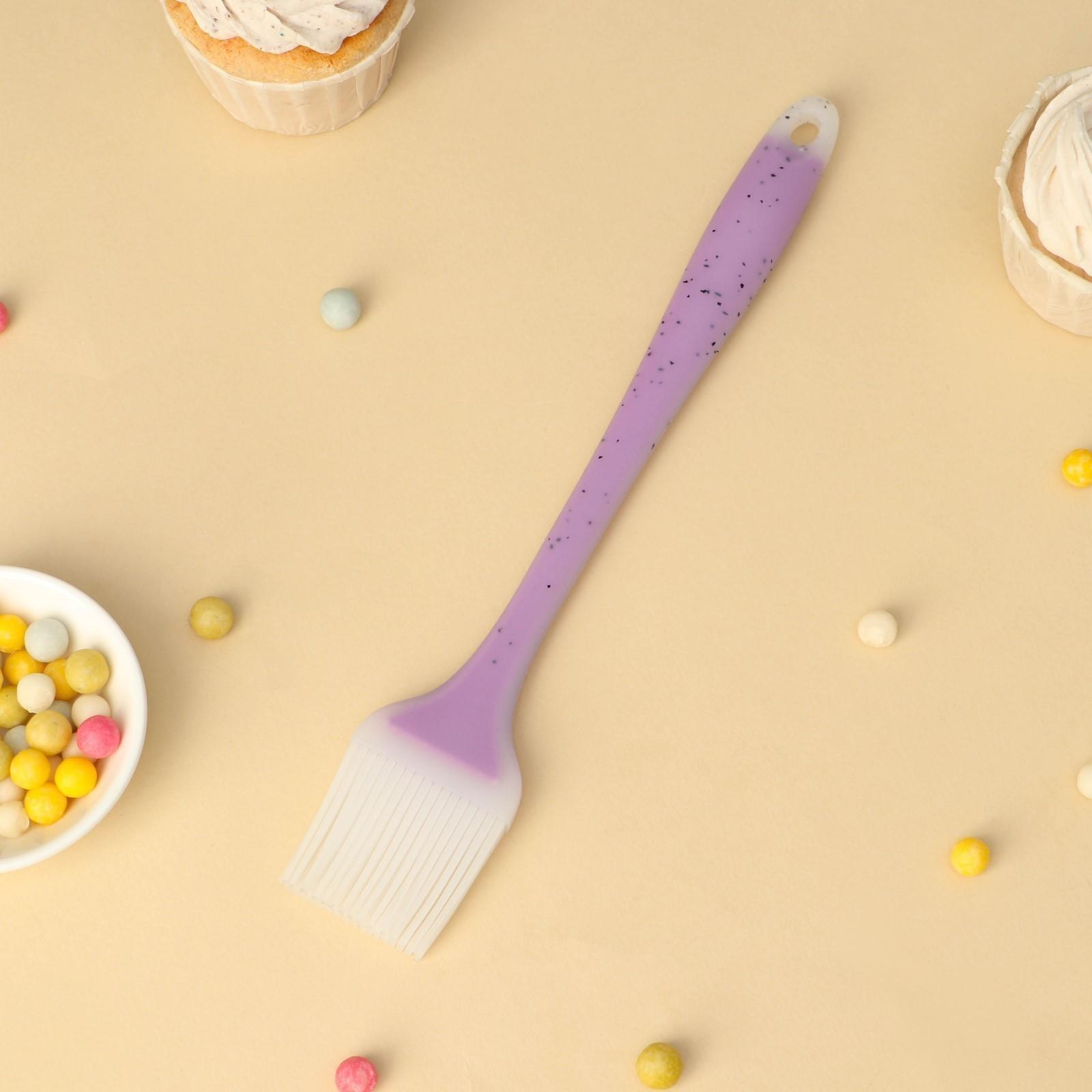 Кисть Доляна «Леонардо» 25×4×1,5 см, цвет сиреневый