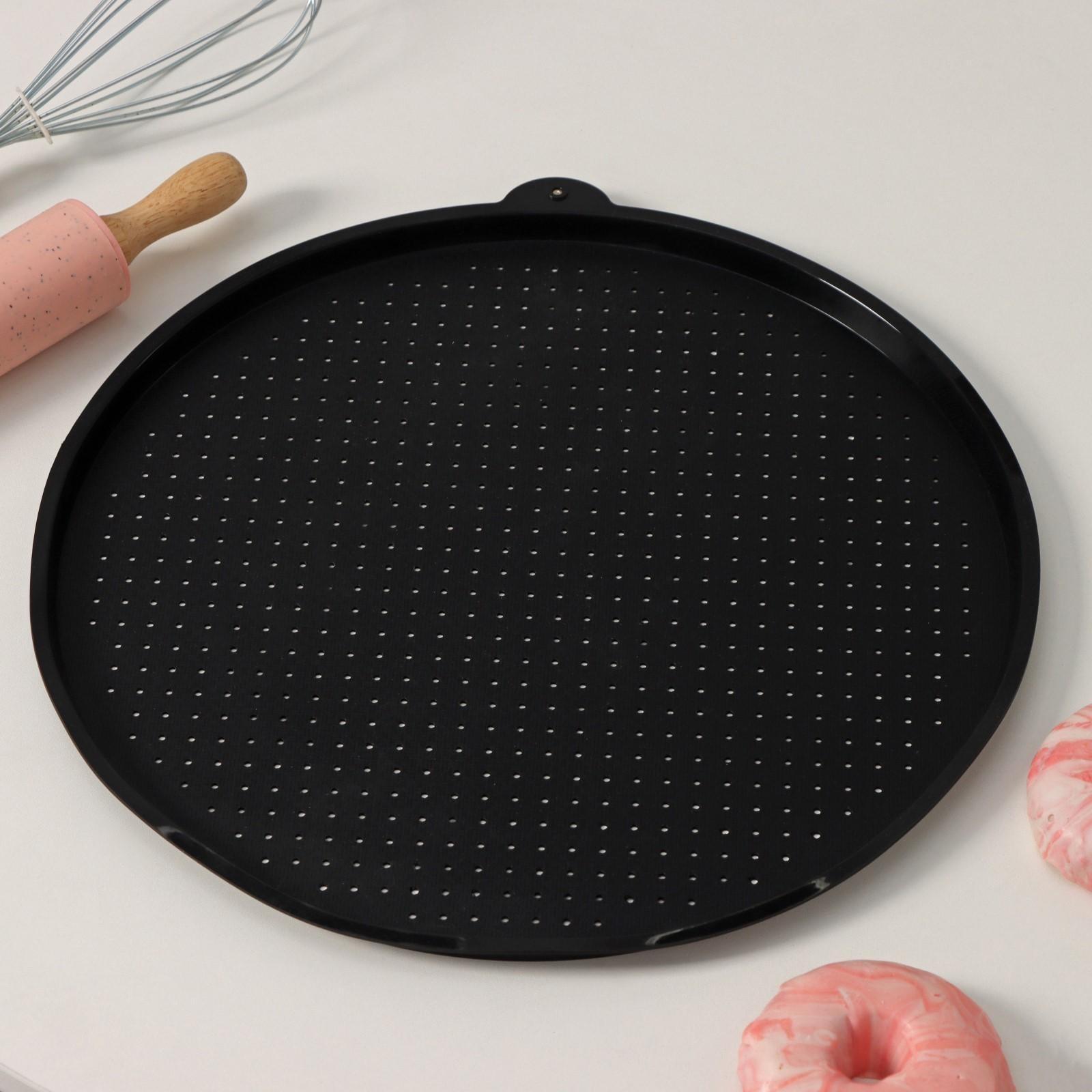 Коврик силиконовый перфорированный круглый Доляна, d=35 см, цвет чёрный