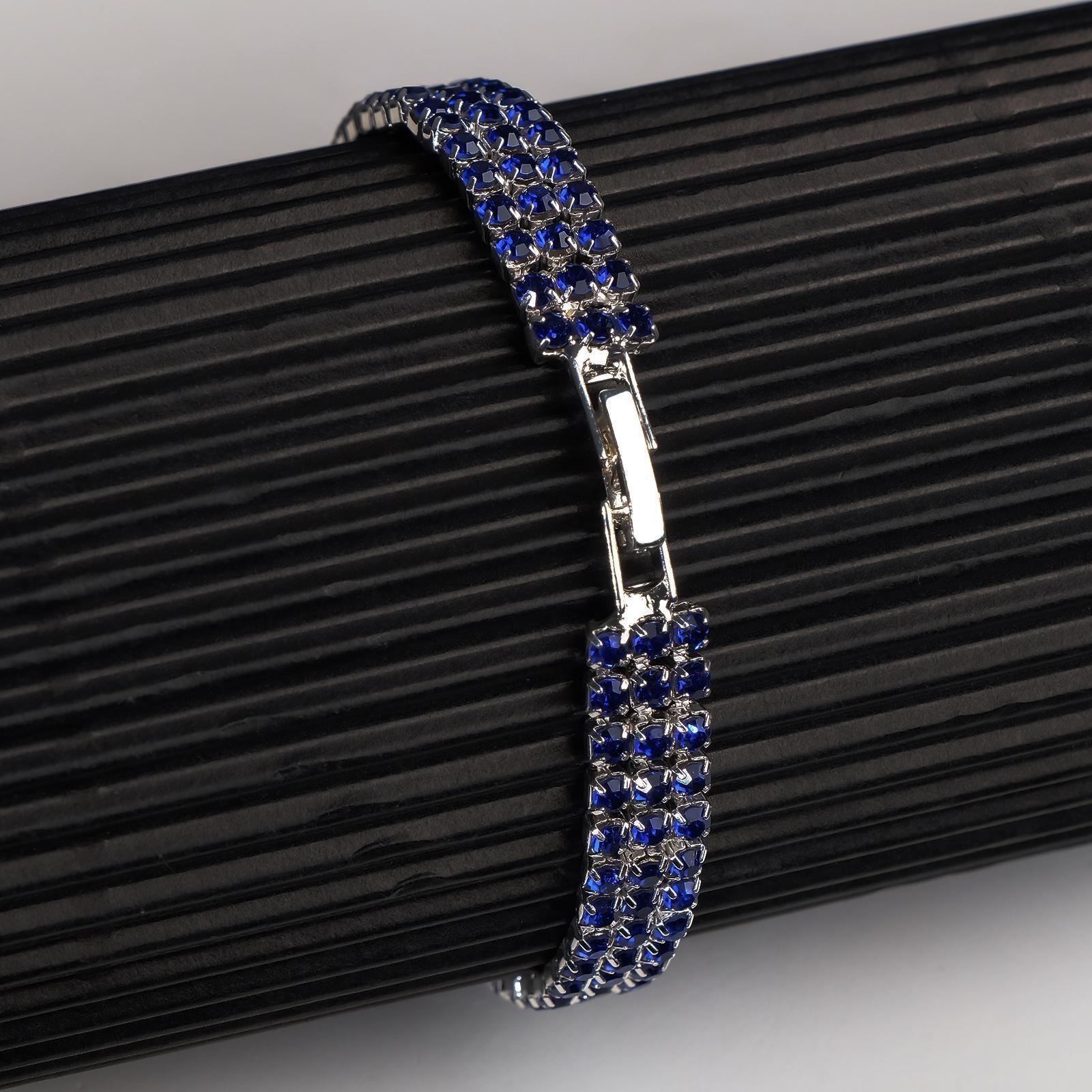 Браслет со стразами 