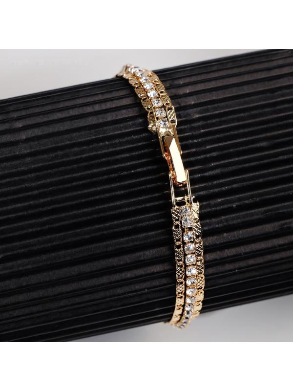 Браслет со стразами 