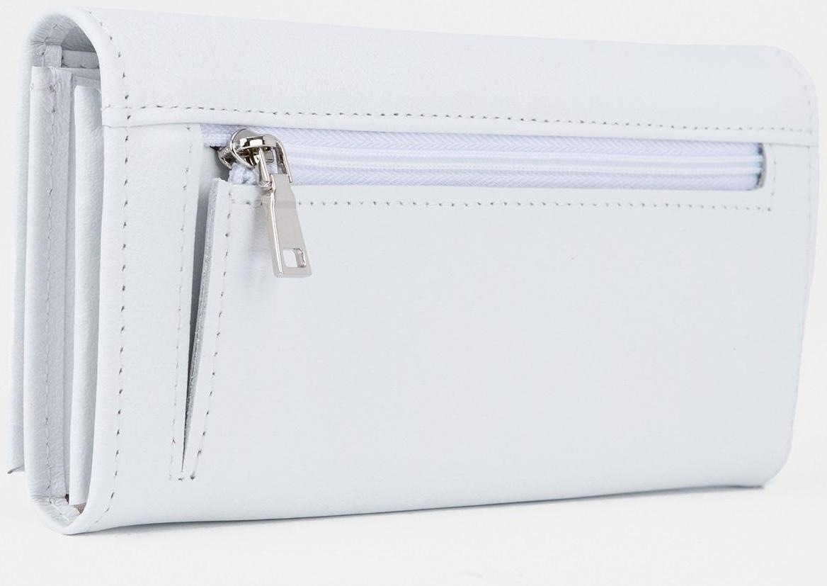 Кошелёк на кнопке, цвет белый