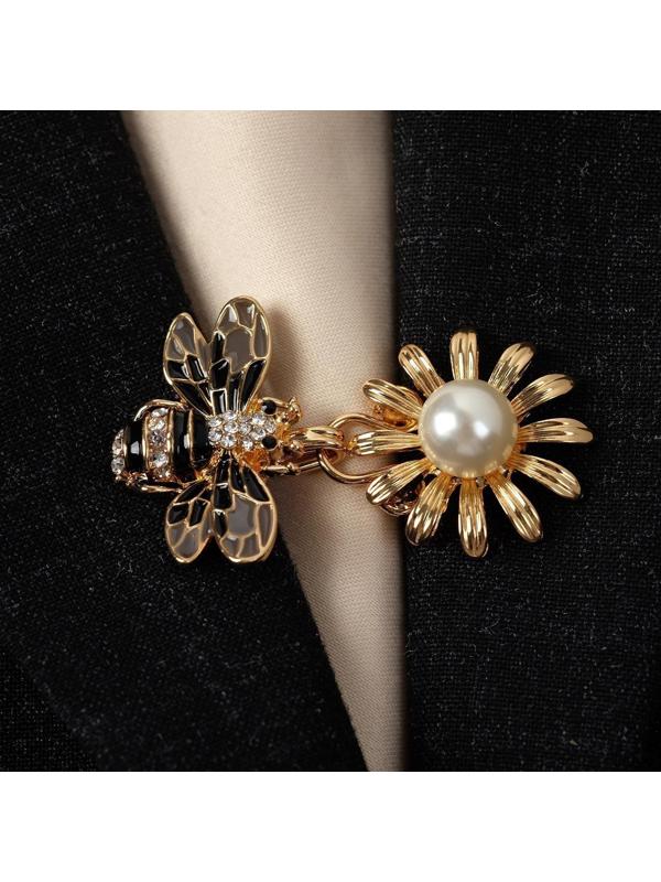 Зажим для кардигана 