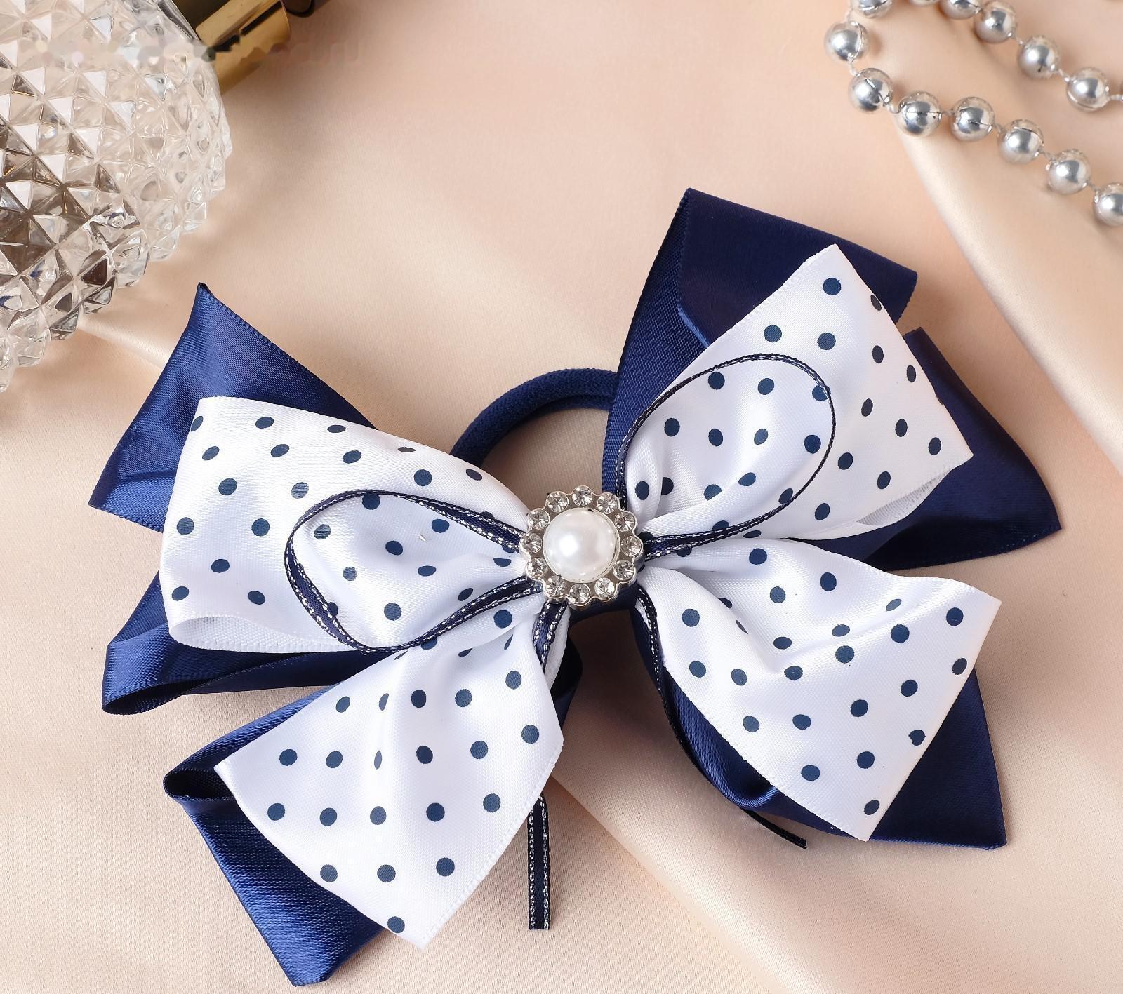 Резинка для волос бант 