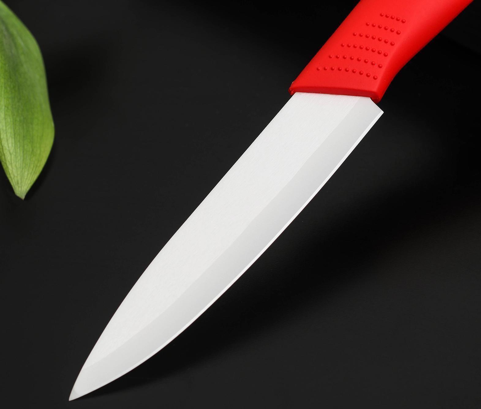 Нож керамический Доляна «Симпл», лезвие 10,5 см, ручка soft touch, цвет красный