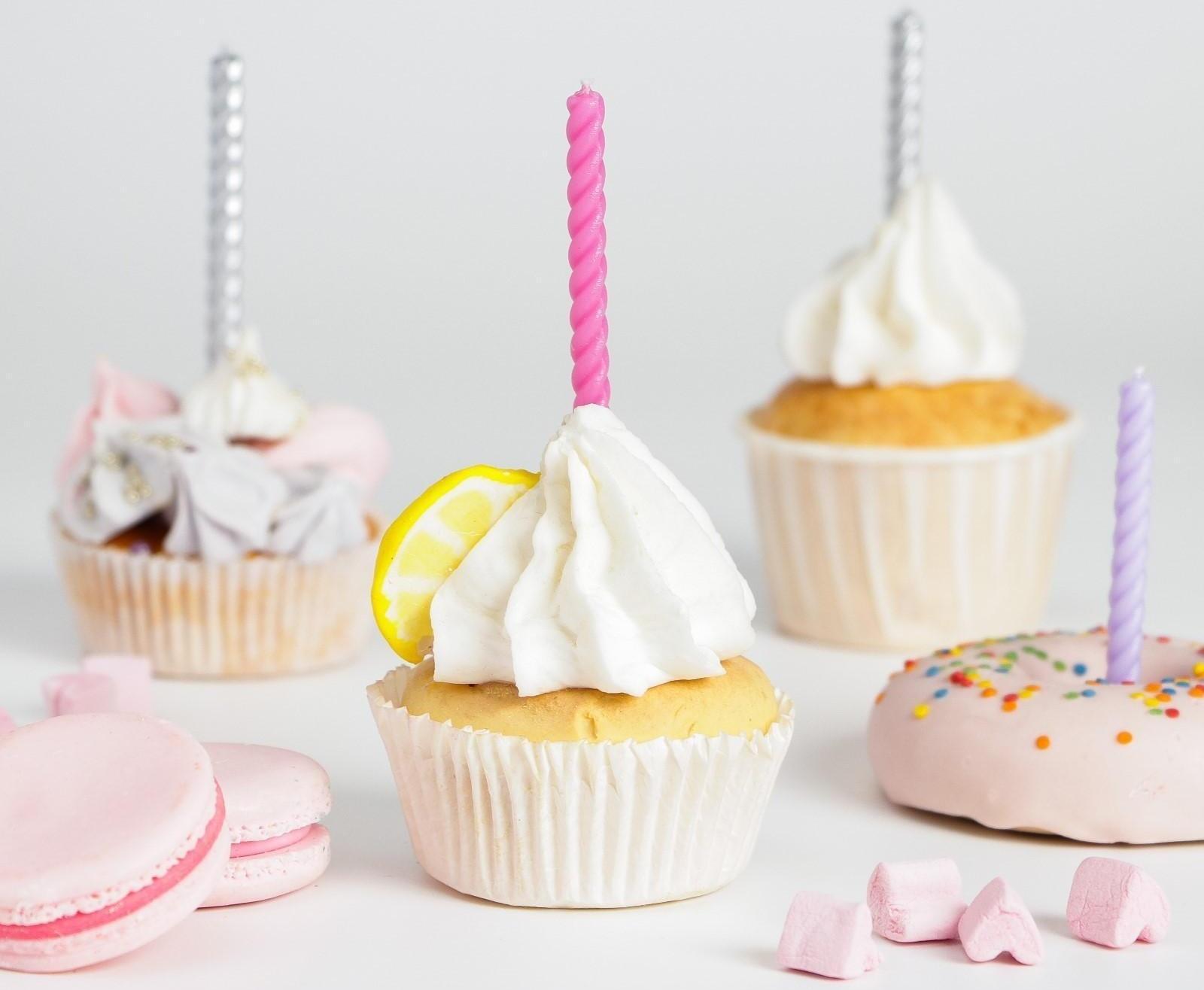 Набор свечей в торт 8 шт 