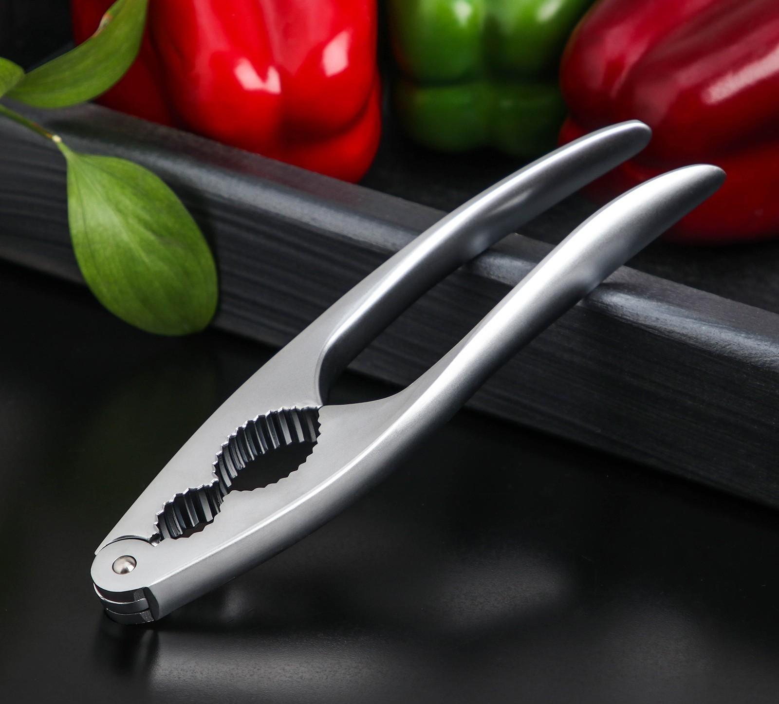 Орехокол Magistro Volt, нержавеющая сталь