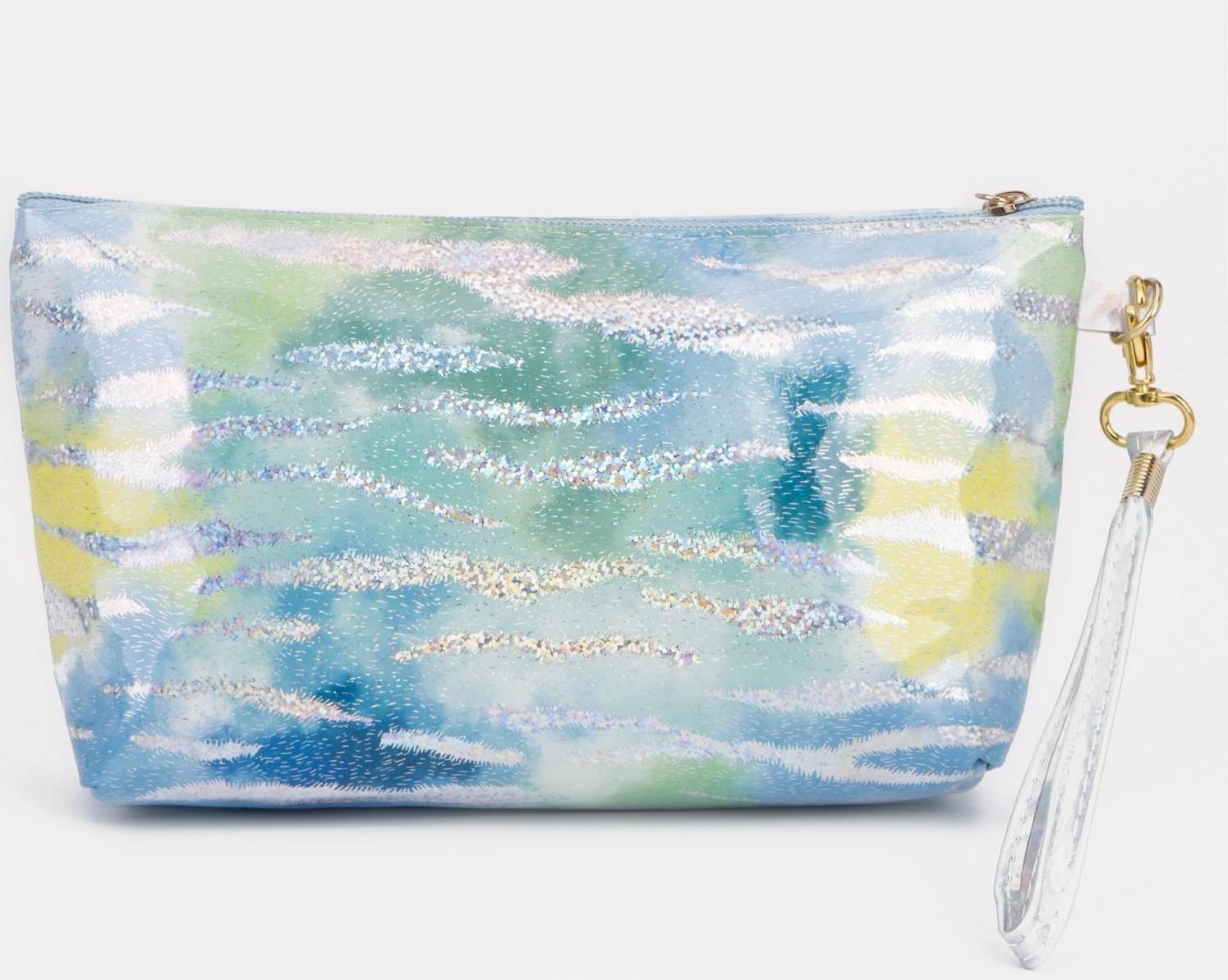 Косметичка на молнии, цвет голубой