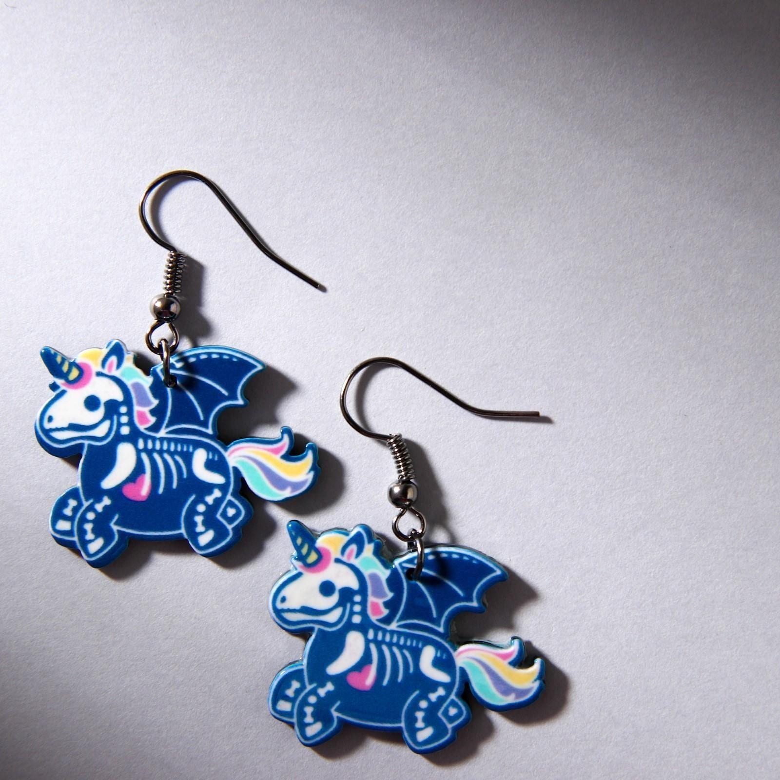 Серьги на крючках «Хороша чертовка» 7 х 9 см