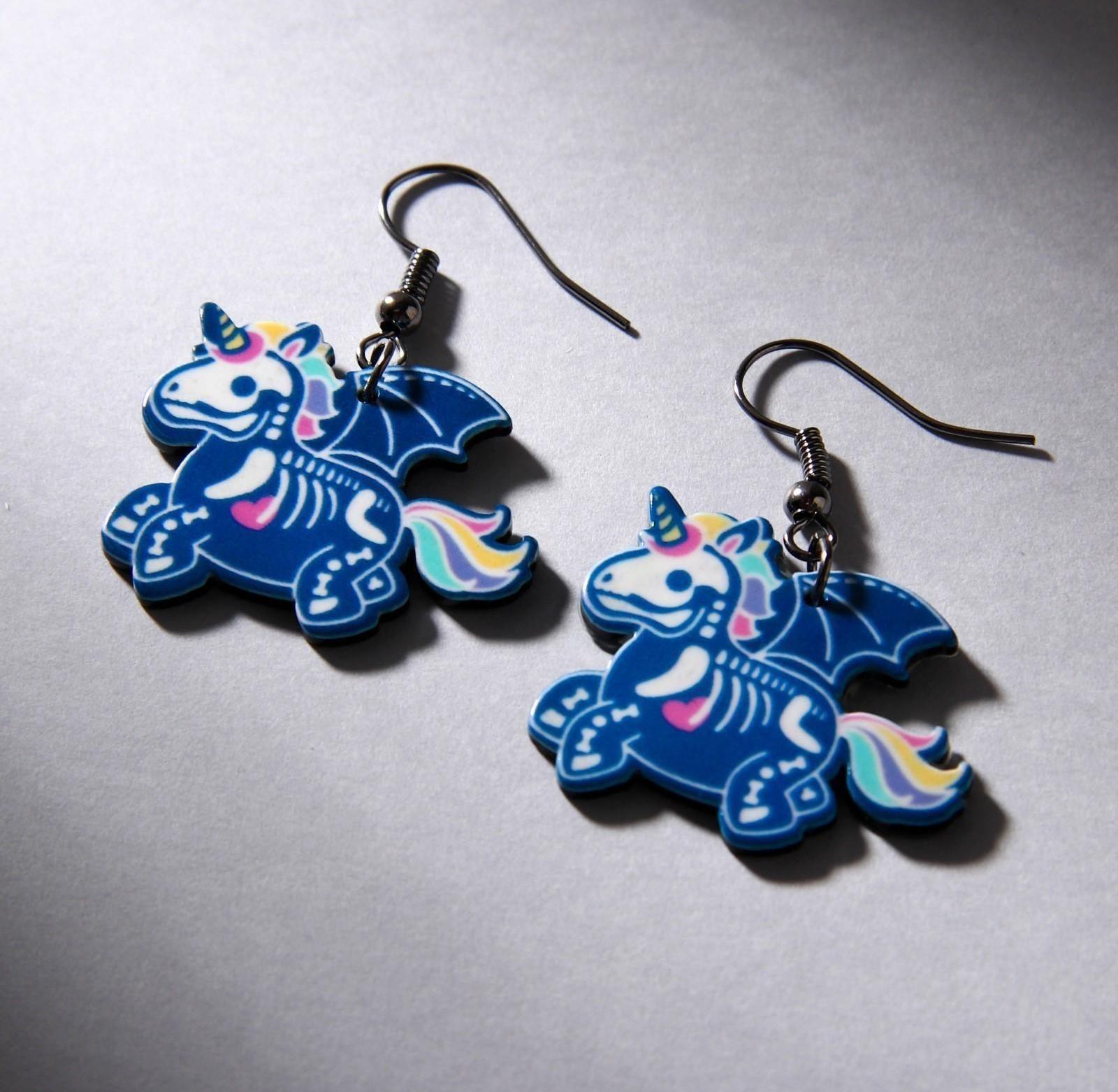 Серьги на крючках «Хороша чертовка» 7 х 9 см