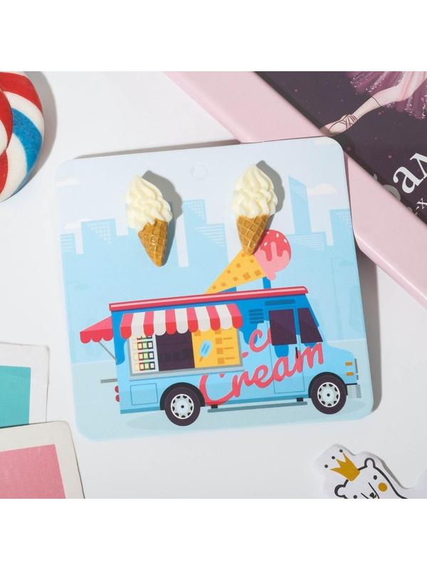 Серьги пластик 