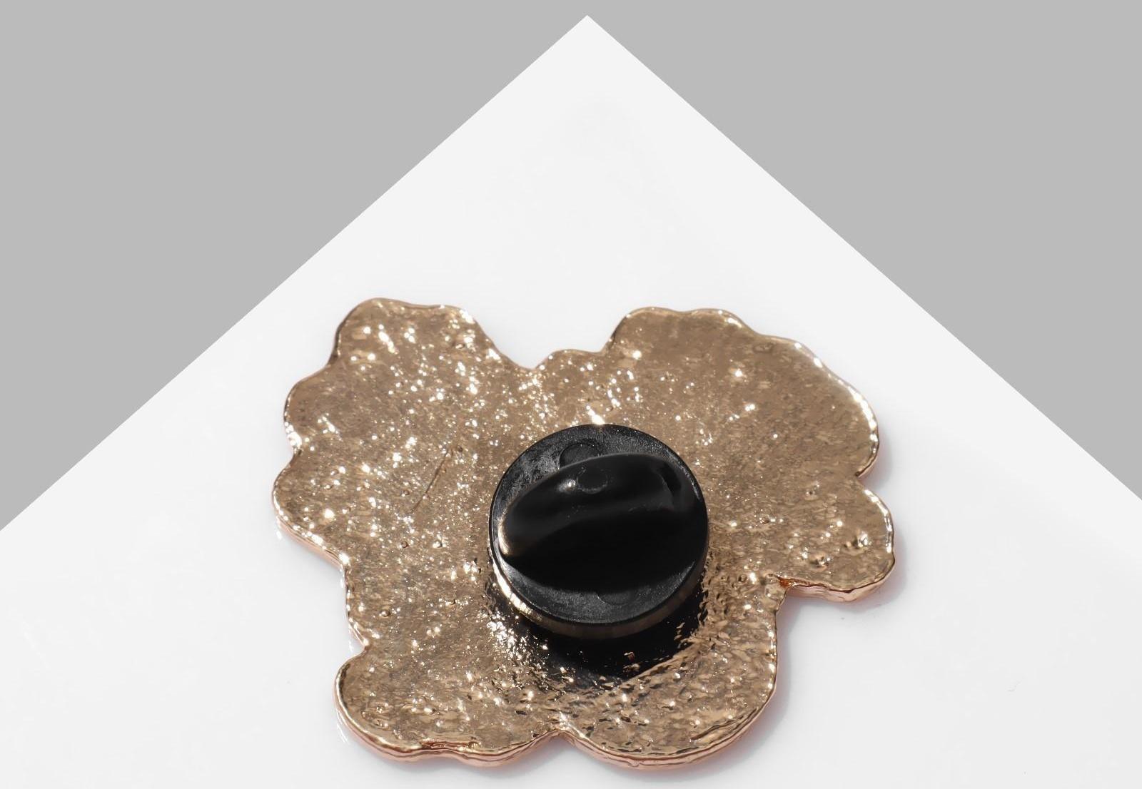 Значок F*ck Off, цвет чёрный в золоте