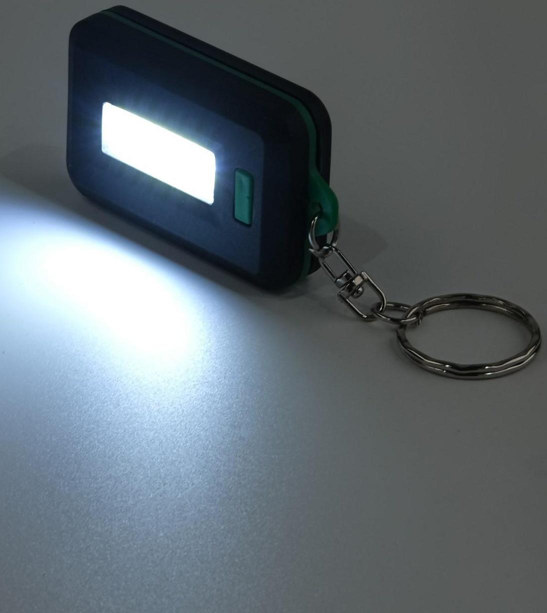 Фонарь-брелок 