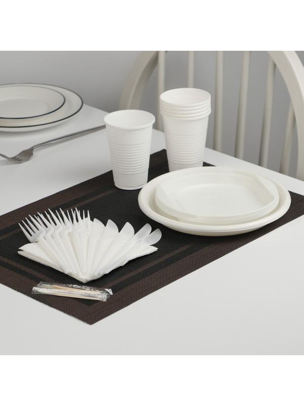 Набор одноразовой посуды на 6 персон «Шашлычный №3», тарелки, стаканы, ножи, вилки, салфетки, зубочистки, цвет белый